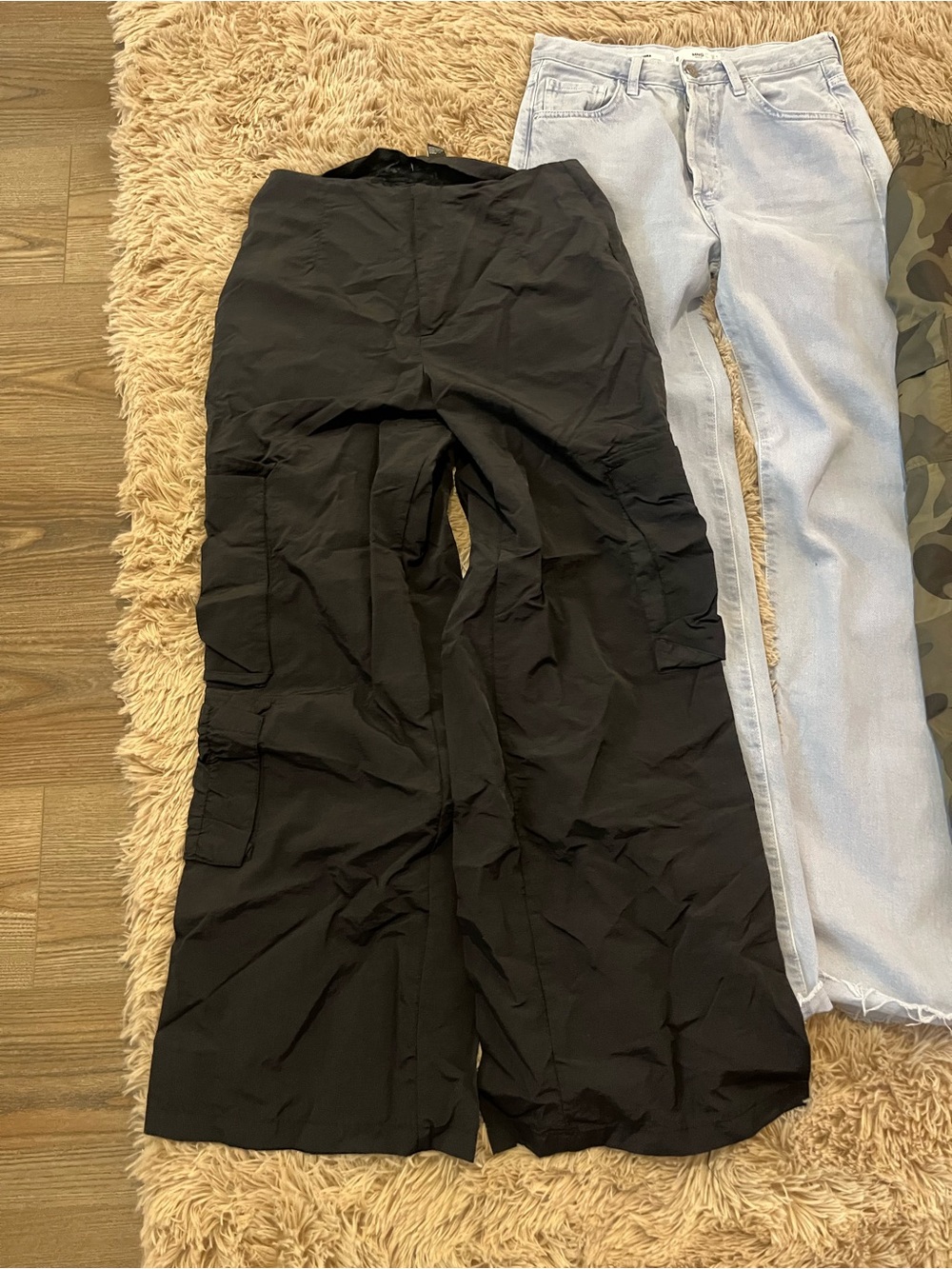 3 Pair Pants Lot - Black Cargo, Light Wash Jeans, Olive Camo Joggers - Picture 2 of 8